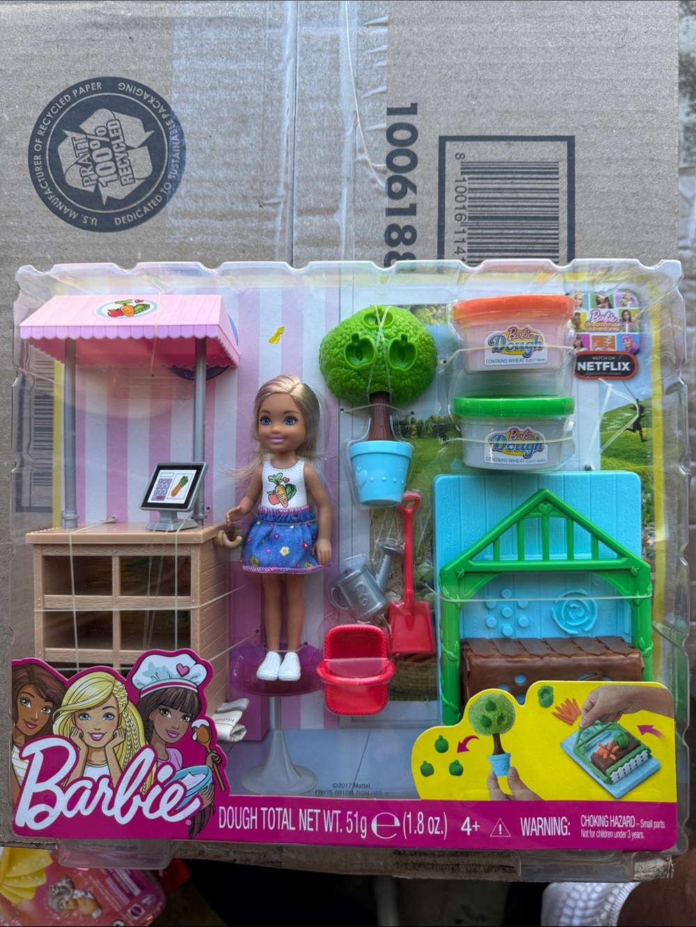 Barbie Blonde Doll Garden Playset - Pink, Green, Blue